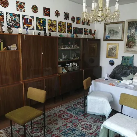 A Tidy Near Frauenkirche Appartement